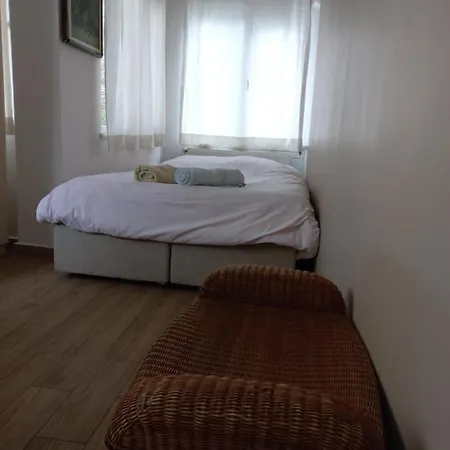 Silent Corner 6 Apartment