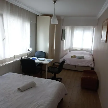Silent Corner 6 *